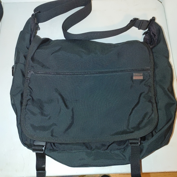 Messenger bag - Picture 1 of 9